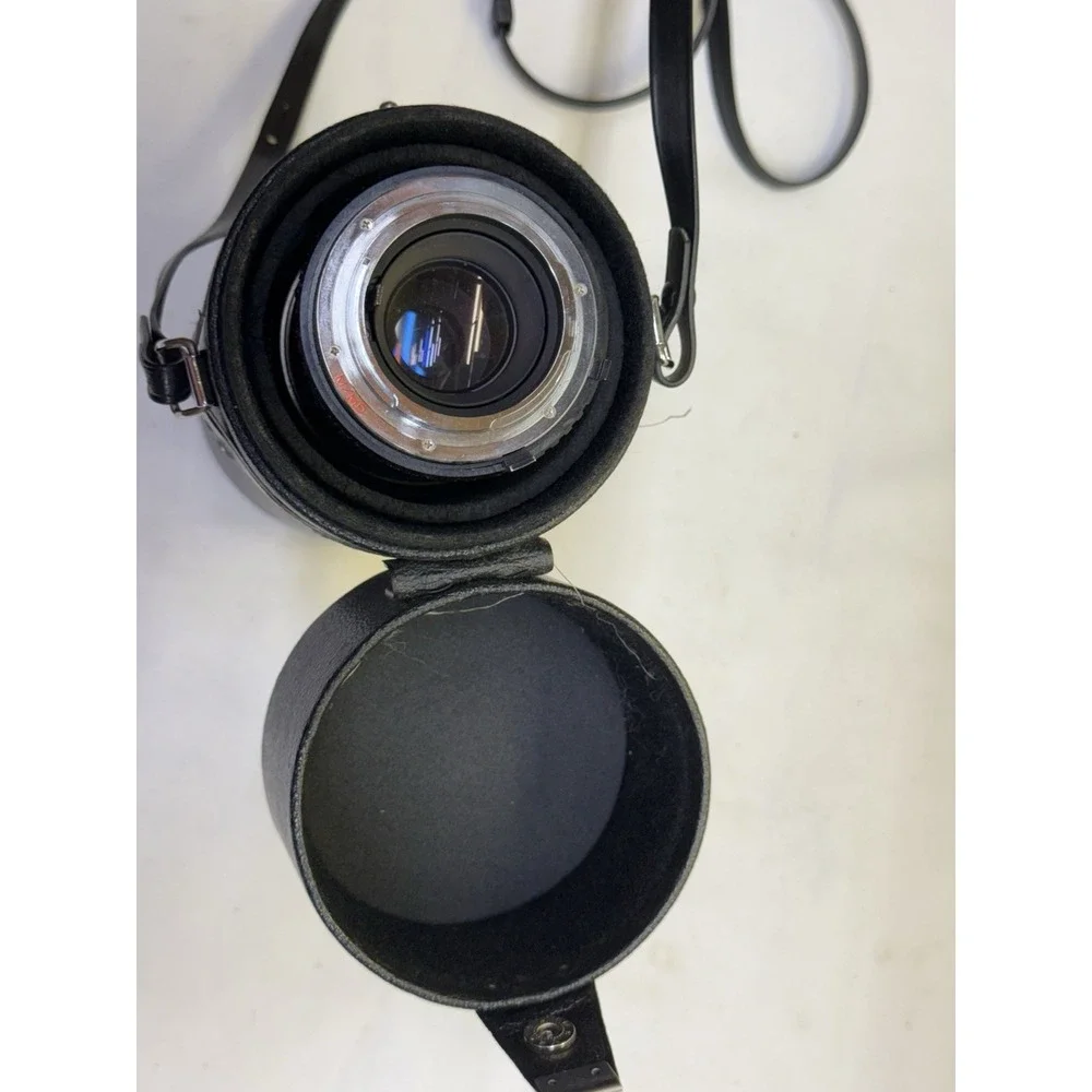 Soligor Zoom Macro Lens 85-300mm C/D F:5 Camera Lens No. 381053080 MC W/ Case
